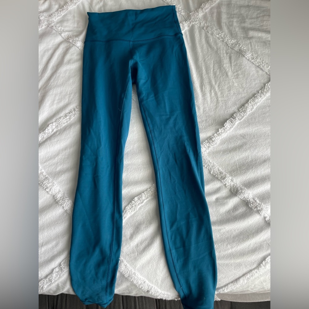 Lululemon Wunder Train 28” Leggings